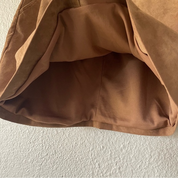 Hollister Ultra High Rise Faux Suede Mini Skirt Women’s S Brown Belted Pockets - Picture 6 of 11